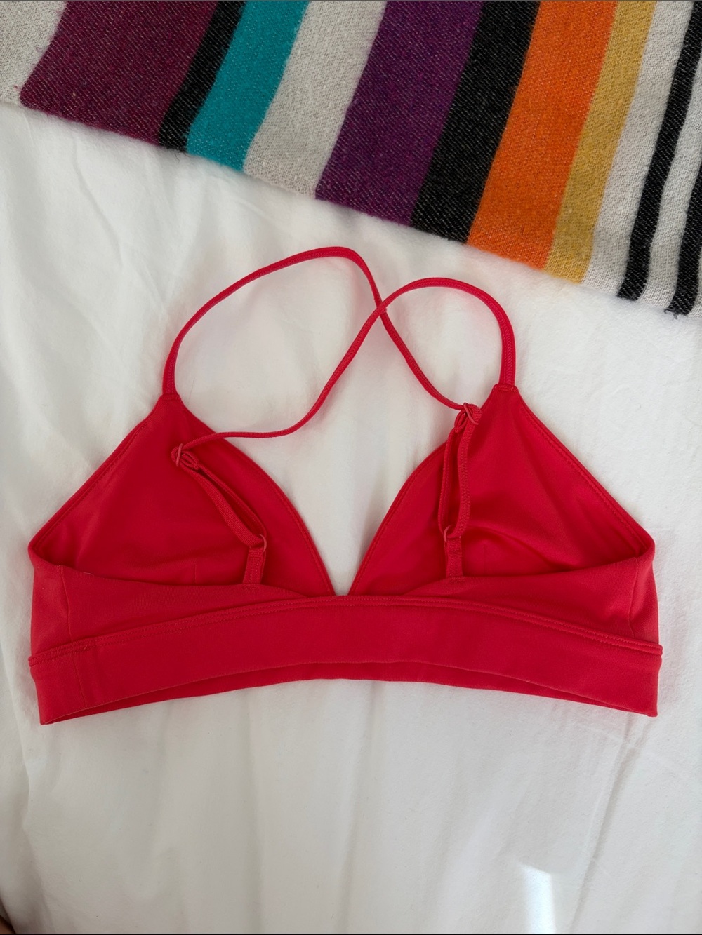 Alo Splendor Bra Candy Cane - Picture 3 of 4